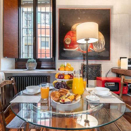 Il Garbo Apartments And Suite Верона Екстериор снимка