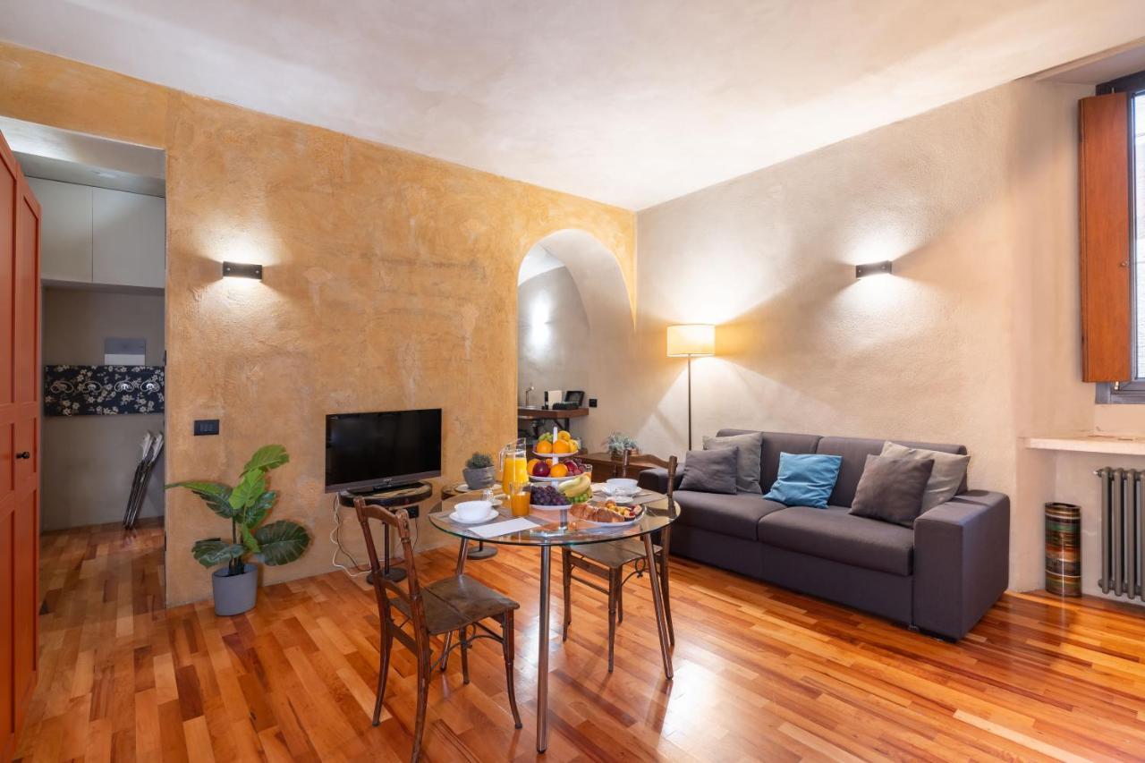 Il Garbo Apartments And Suite Верона Екстериор снимка